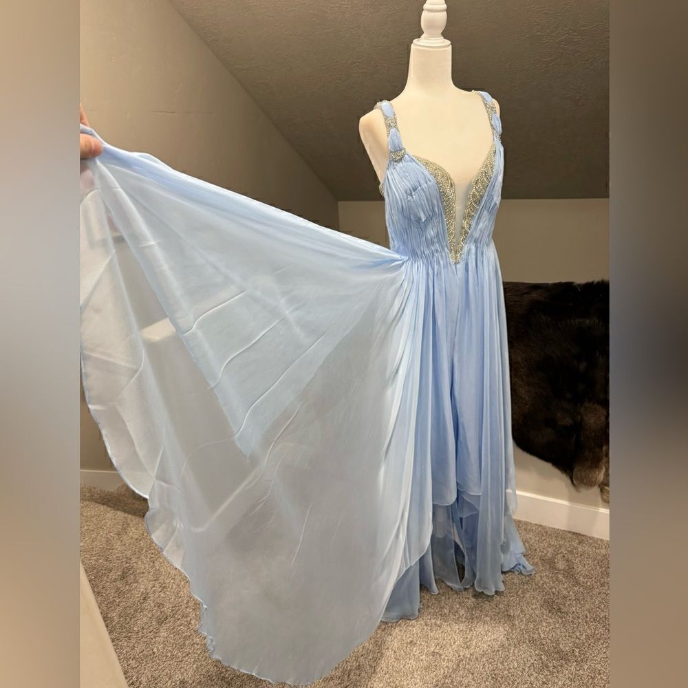 New Gorgeous Light Blue Beaded Chiffon Gown With Shawl - Picture 10 of 16